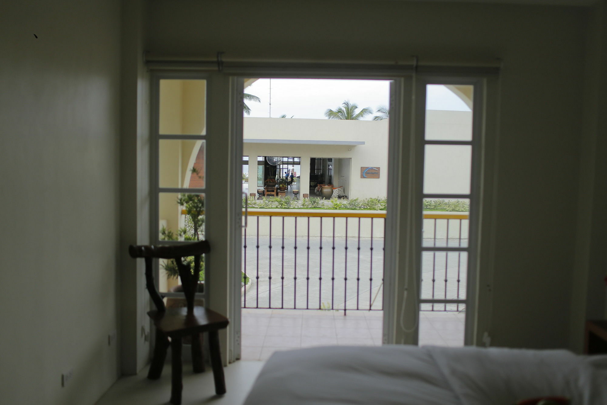 Costa Pacifica Resort Baler Exterior photo