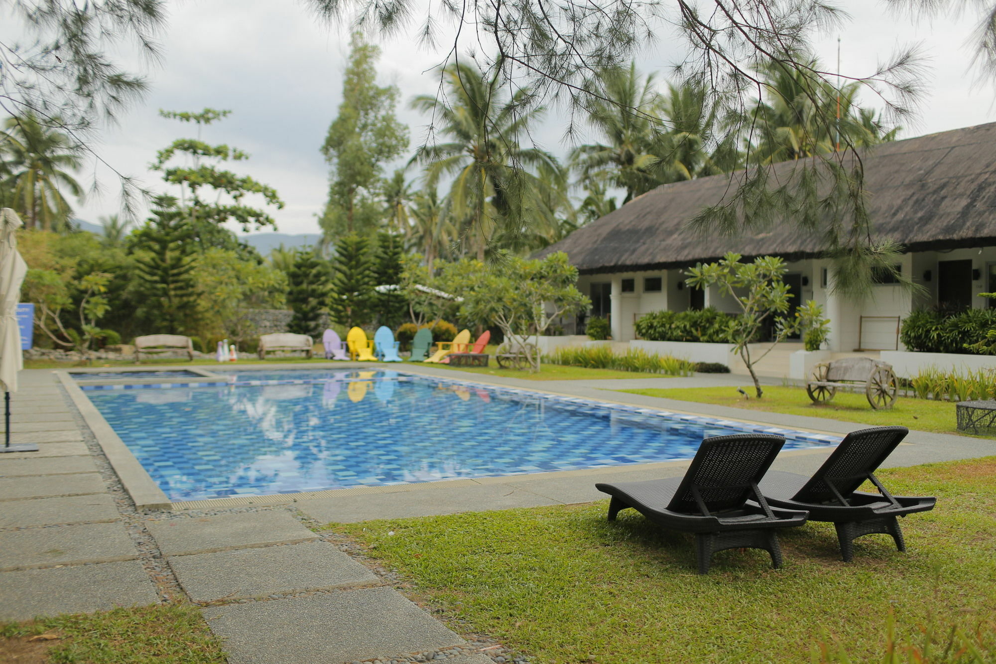 Costa Pacifica Resort Baler Exterior photo
